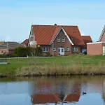 Swaalvkenuest * Moormerland