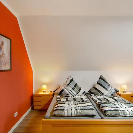 Swaalvkenüst Apartamento *