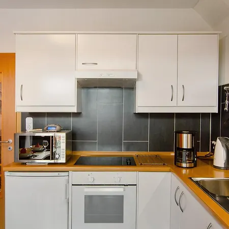 Swaalvkenuest